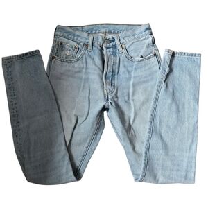 Levi's High Rise Light Blue Jeans